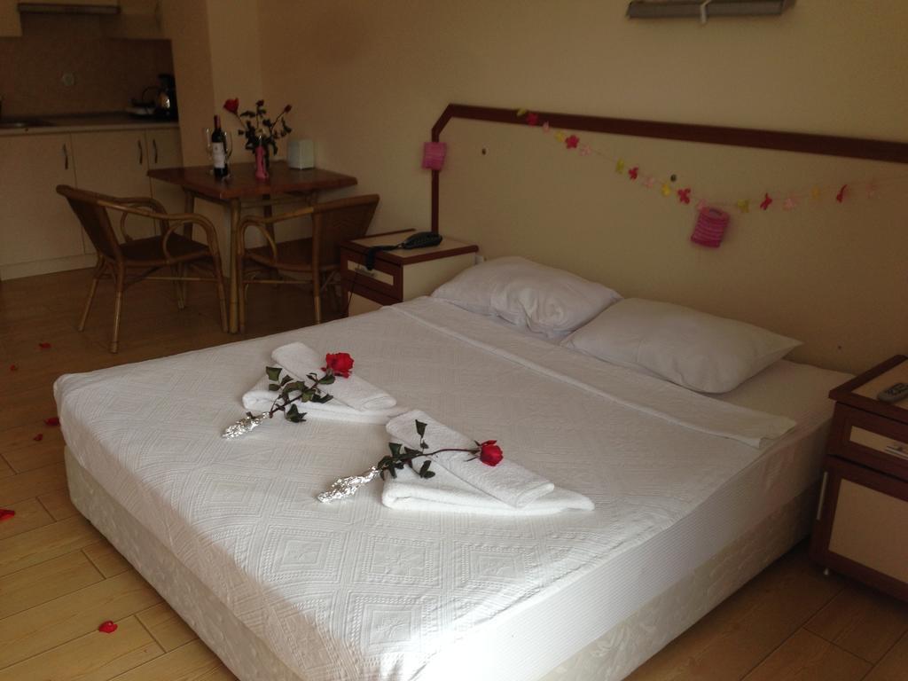 Zeytin Apart Hotel Cesme Exterior foto